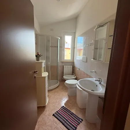 Appartamento E12 - Bilocale 4 Posti Letto - Aria Condizionata *