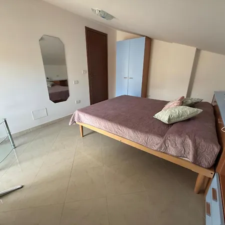 E12 - Bilocale 4 Posti Letto - Aria Condizionata Villa Rosa Di Martinsicuro