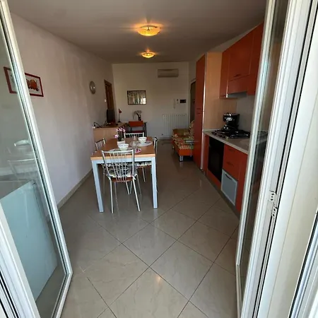 E12 - Bilocale 4 Posti Letto - Aria Condizionata Appartement