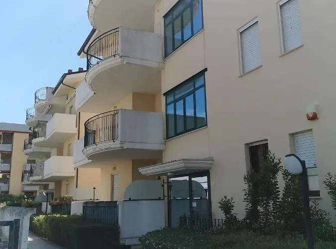 Appartamento E12 - Bilocale 4 Posti Letto - Aria Condizionata Villa Rosa Di Martinsicuro